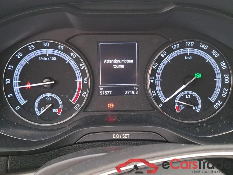 Skoda 1.6 TDI 116ch DSG7 Ambition SKODA Karoq / 2017 / 5P / SUV 1.6 TDI 116ch DSG7 Ambition #6