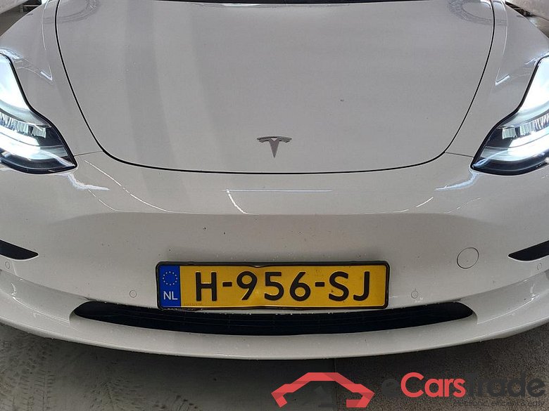 Tesla Model 3 '18 BEV Tesla Model 3 Standard Range Plus RWD 4d #5