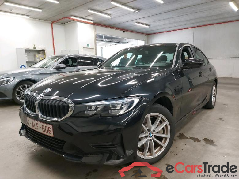 BMW - BMW 3 BERLINE 330e 292PK Pack Business Plus With Vernasca Heated Sport Seats & Driving Assistant Pack  * HYBRID *
