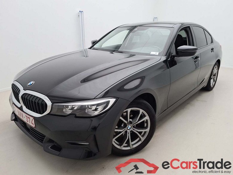 BMW 3-SERIE SEDAN 318DA SPORTLINE #1