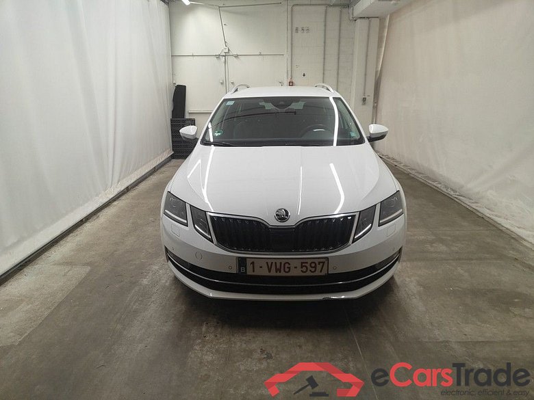 Skoda Octavia Combi 1.6 CRTDI GreenTec 85kW DSG7 Style 5d #1
