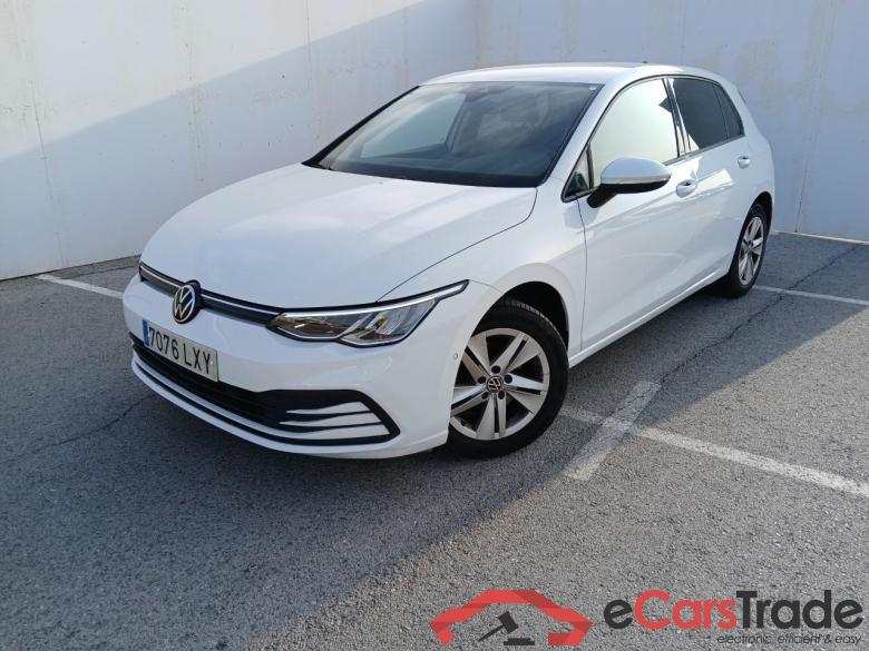 Volkswagen Life 1.0 TSI 81kW (110CV) Golf VIII Berlina Life 1.0 TSI 110CV E6d #1
