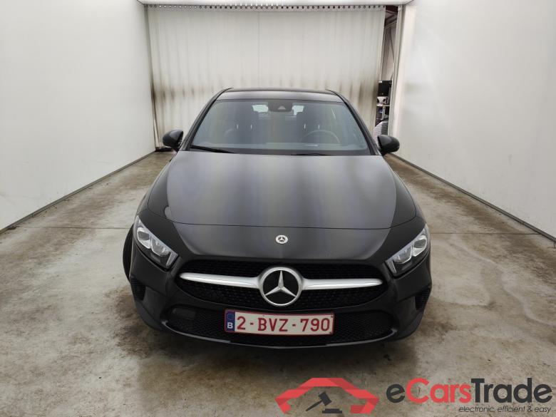 Mercedes-Benz A-Klasse A 180 d Business Solution Aut. 5d #2