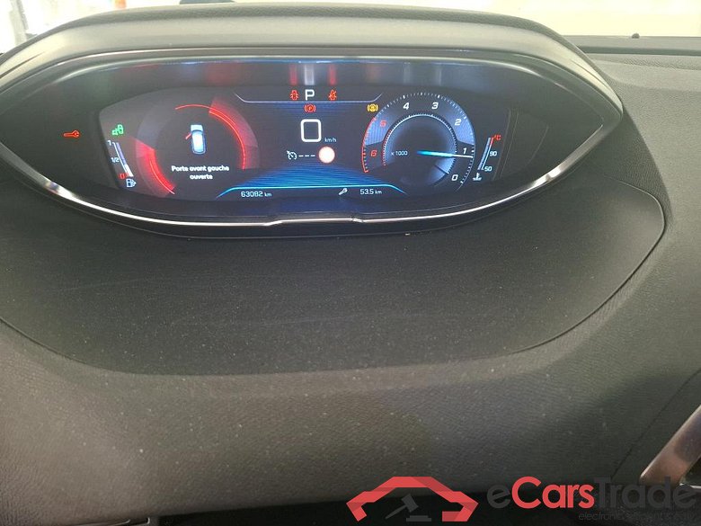 Peugeot BlueHDi 130 S&S EAT8 GT LINE 3008 GT Line 1.5 HDi 130CV BVA8 E6dT #6