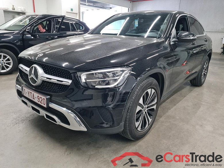 MERCEDES - MER GLC COUPE 200 d 163PK DCT With Nav Connectivity & Heated Seats