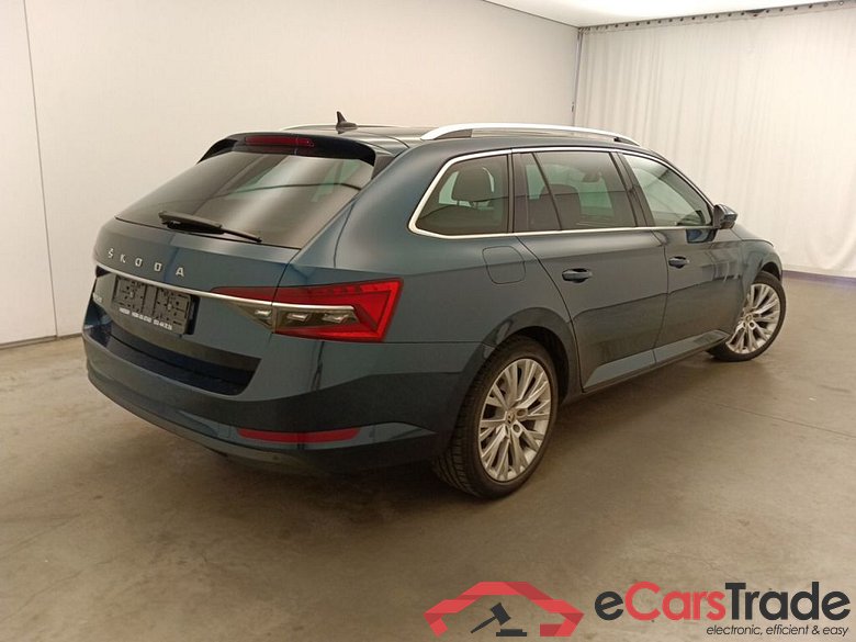 Skoda Superb Combi 2.0 CRTDI 90kW DSG7 Style 5d #4