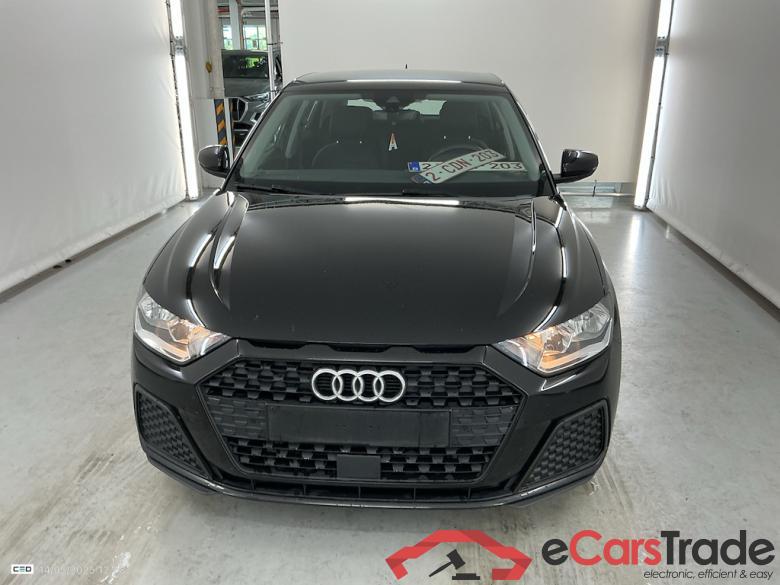 AUDI A1 SPORTBACK 1.0 25 TFSI ATTRACTION #1