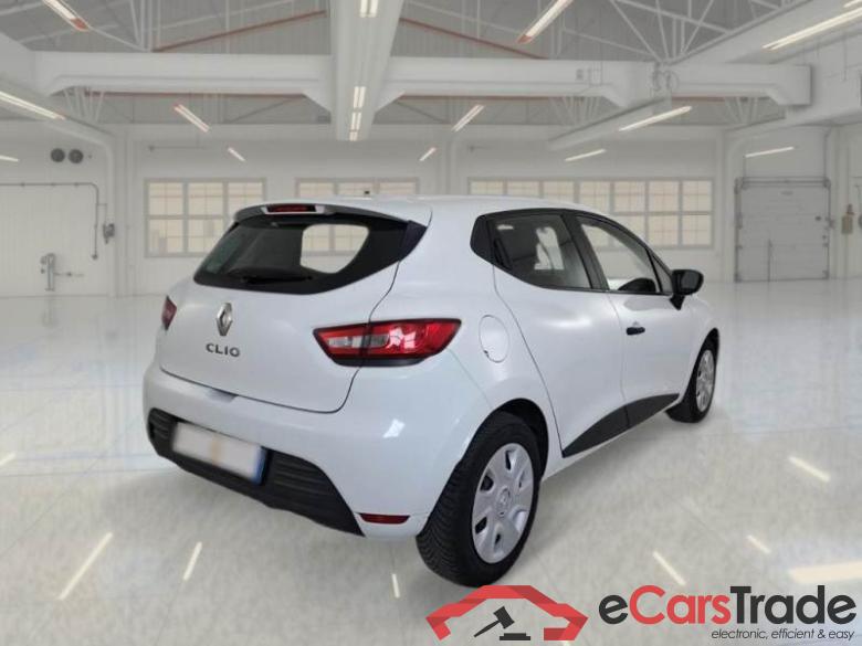 Renault 111 RENAULT CLIO / 2016 / 5P / BERLINA VAN ENERGY 1.5 DCI 75 #2