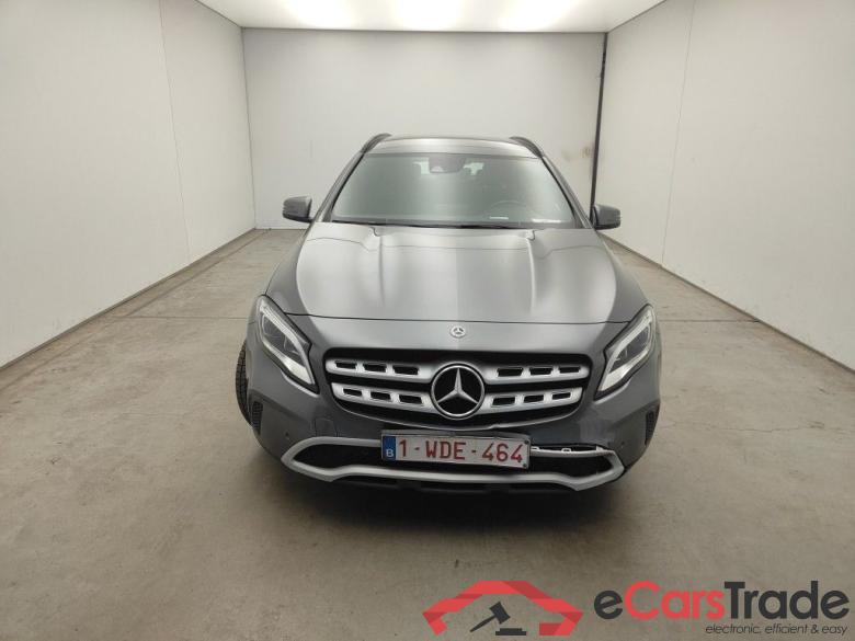 Mercedes-Benz GLA GLA 200 d Business Solution Auto 5d #1