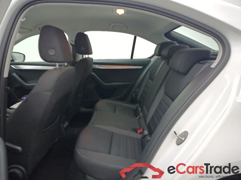Skoda Octavia 1.0 TSI GreenTec 85kW DSG7 Ambition 5d #6