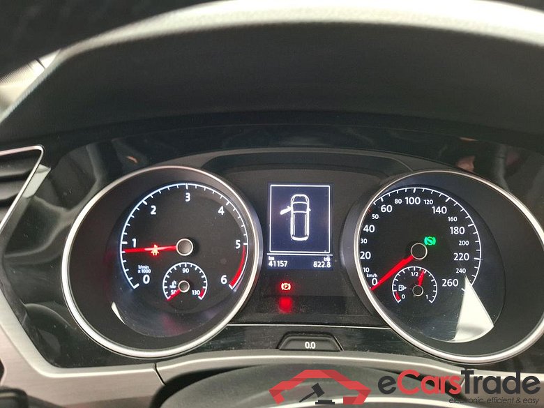 Volkswagen 1.6 TDI 115 DSG7 Confortline Bu BMT 7 pl Touran Confortline Business BMT/Start-Stop 1.6 TDI 115CV BVA7 7 Sieges E6dT #6