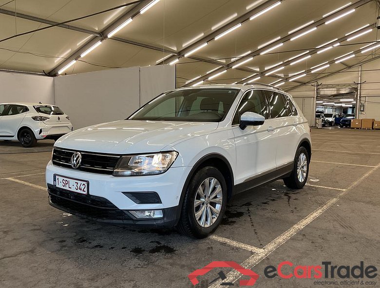 VOLKSWAGEN Tiguan Tiguan Comfortline BlueMotion Techn. 1.4 l TSI ACT 110 kW (150 PS) 6-speed dual-clutch transmission DSG #1