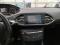 preview Peugeot 308 #5