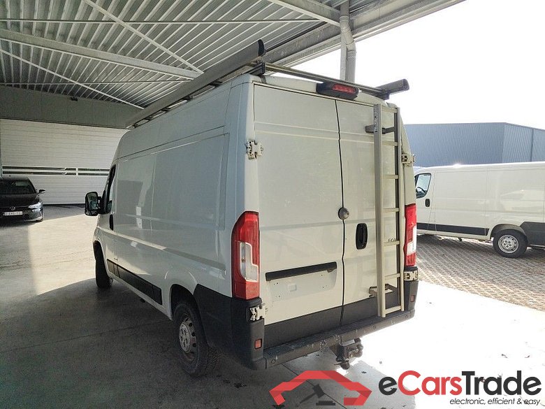 Peugeot Boxer 2.2 BlueHDi S&S 165 Premium 335 L2H2 4d #4