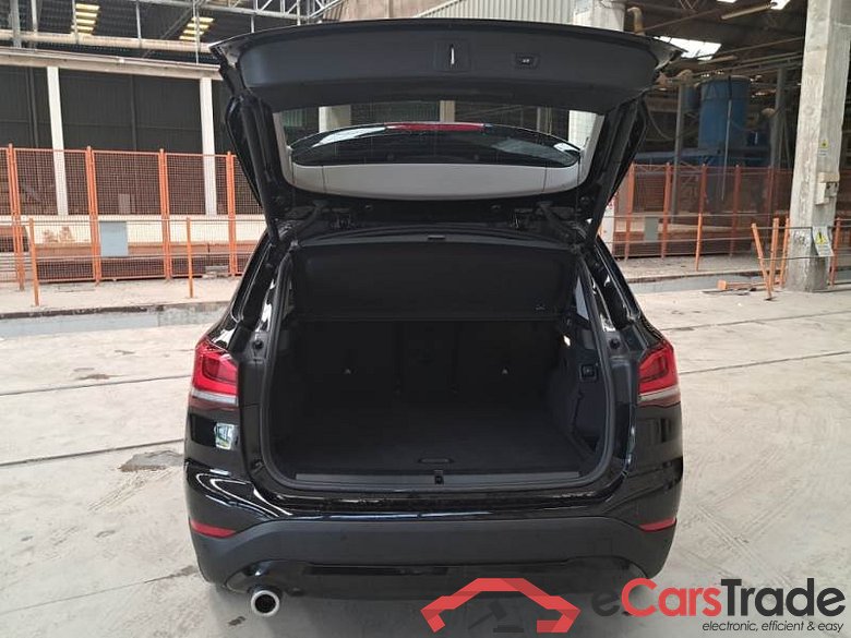 BMW X1 / 2019 / 5P / SUV XDRIVE 25E BUSINESS ADVANTAGE AUTOMATICO #4