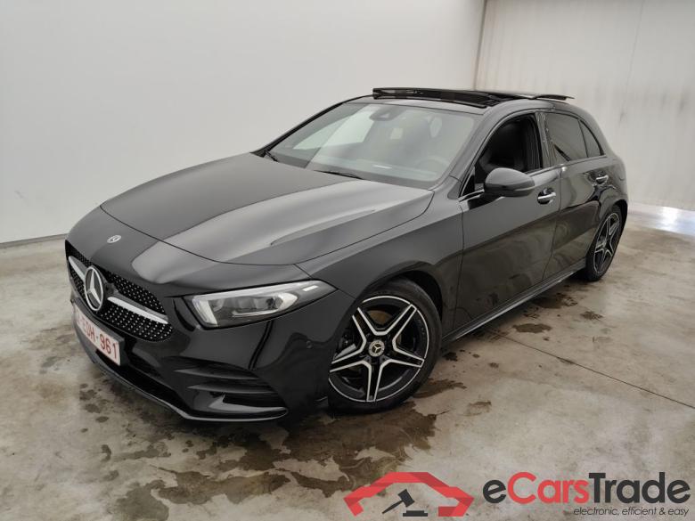 Mercedes-Benz A-Klasse A 180 d DCT Launch Edition 5d #1