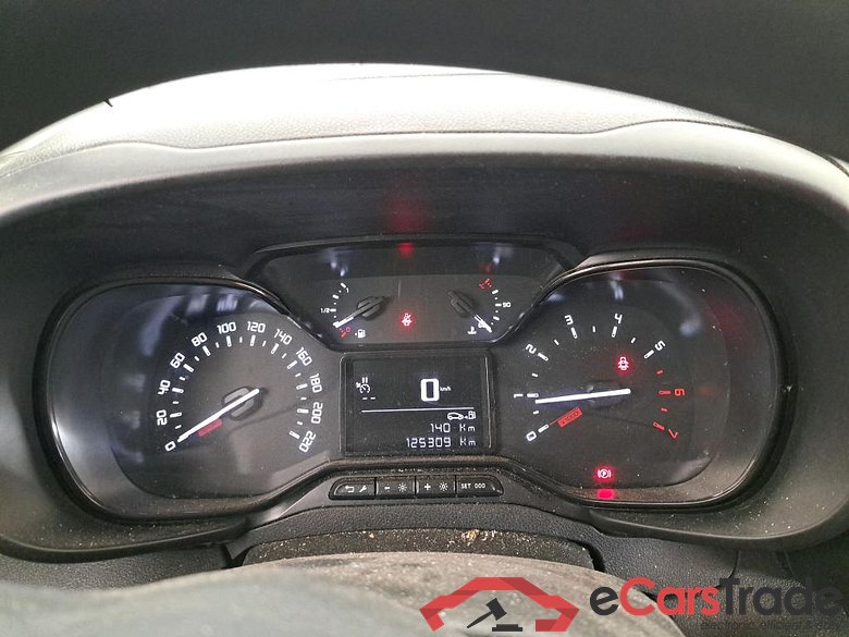 CITROEN Berlingo / 2018 / 4P / Fourgonnette M 650kg BlueHDi 75 S&S BVM Club #6