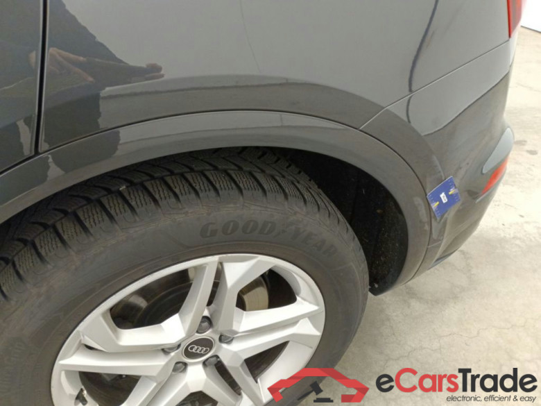 AUDI Q5 DIESEL - 2020 30 TDi 136 Business Edition S Line S tronic 5d #1