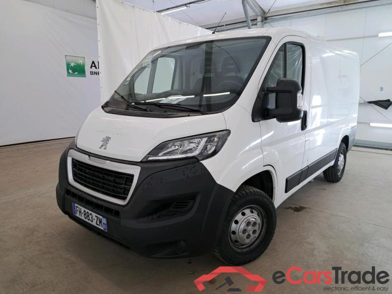 PEUGEOT Boxer VU 4p Fourgon BLUEHDI 110 PREMIUM 330 L1H1 PEUGEOT Boxer VU 4p Fourgon BLUEHDI 110 PREMIUM 330 L1H1