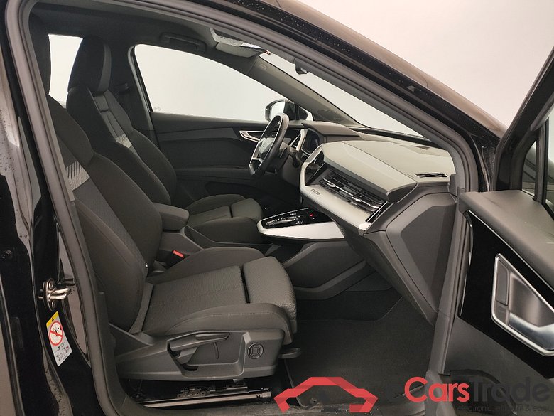 Audi Proline, dragkrok Q4 40 E-TRON #1