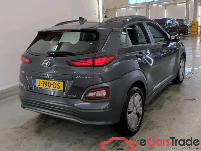 Hyundai KONA Comfort Electric 64 kWh 5d #2