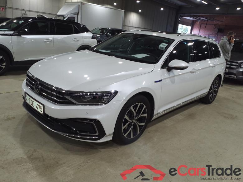 VOLKSWAGEN PASSAT VARIANT 1.4 TSI MSQ VARIANT GTE BUSINESS #1