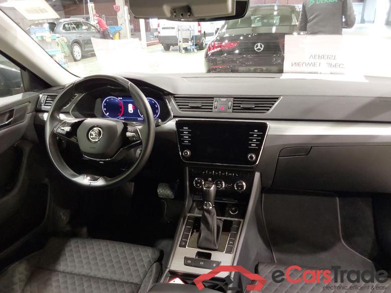 SKODA SUPERB COMBI 2.0 CRTDI 110KW DSG7 CLEVER #6