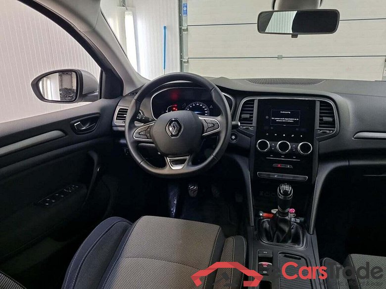 RENAULT Mégane Estate 1.3 TCe140 Equilibre #3
