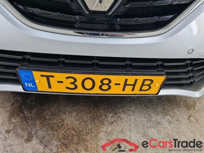 RENAULT Mégane Estate 1.3 TCe140 Equilibre #4