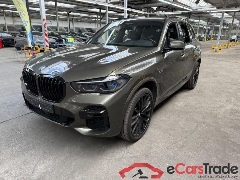 Baureihe X5 xDrive 45 e M Sport 3.0 290KW AT8 E6d #1