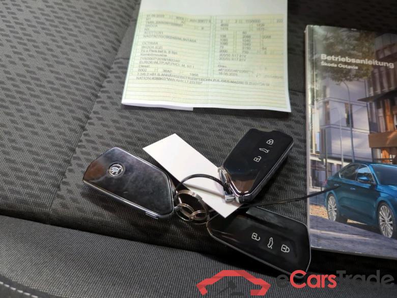 Octavia Combi Style 4x4 2.0 TDI 110KW AT7 E6d #6 Octavia Combi Style 4x4 2.0 TDI 110KW AT7 E6d #6