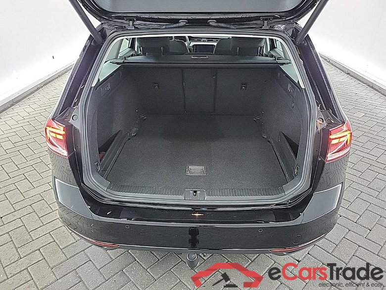 VOLKSWAGEN Passat Variant 1.5 TSI 7-DSG Comfort Business 5D 110kW #5