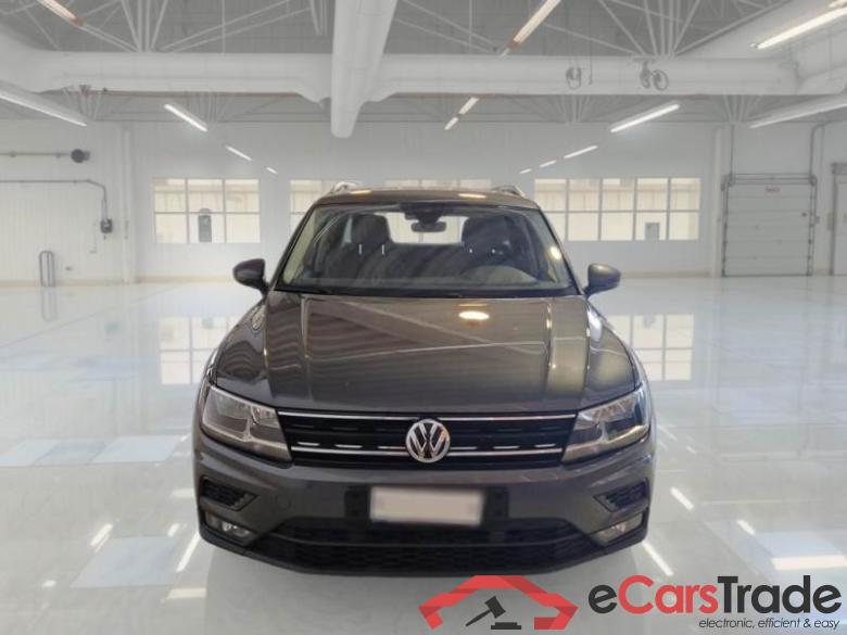 VOLKSWAGEN TIGUAN / 2016 / 5P / SUV 2.0 TDI SCR 110KW BUSINESS BMT #6 VOLKSWAGEN TIGUAN / 2016 / 5P / SUV 2.0 TDI SCR 110KW BUSINESS BMT #6