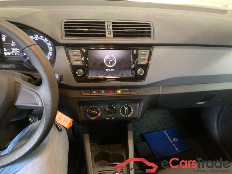 SKODA FABIA COMBI 1.0 Active #5 SKODA FABIA COMBI 1.0 Active #5