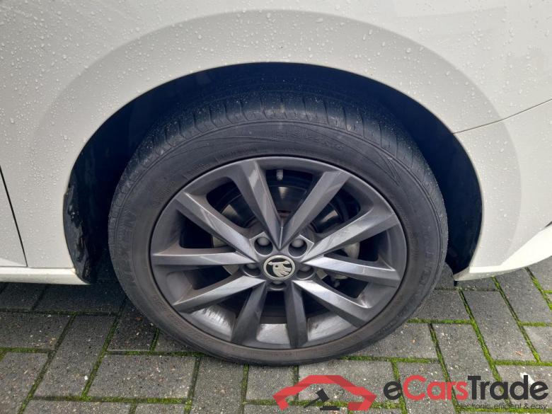 SKODA Fabia Combi 70 kW #6 SKODA Fabia Combi 70 kW #6