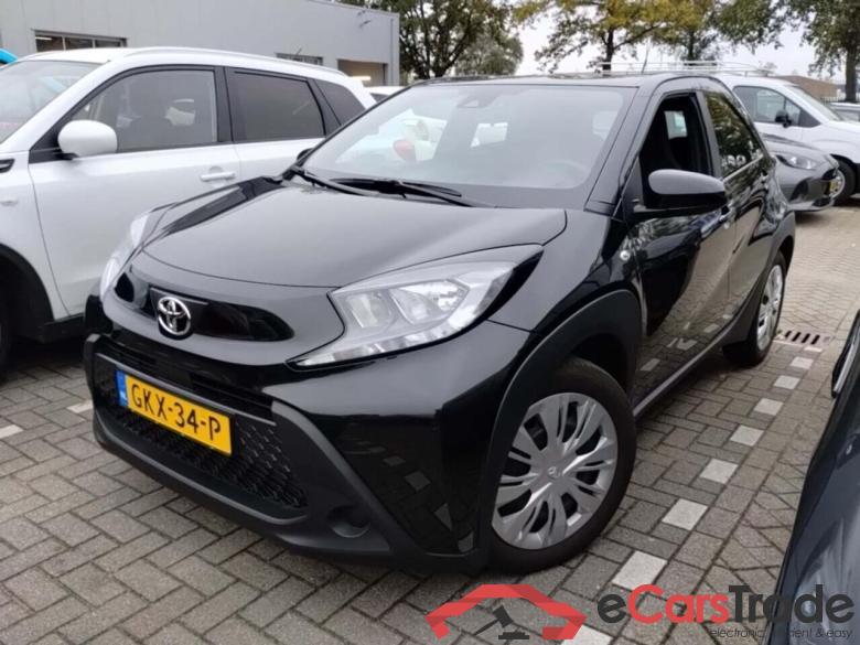 TOYOTA Aygo X 1.0 VVT-i MT Play #1