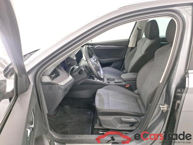 SKODA OCTAVIA COMBI 1.5 TSI MHEV 110KW DSG7 CLEVER+ #5 SKODA OCTAVIA COMBI 1.5 TSI MHEV 110KW DSG7 CLEVER+ #5