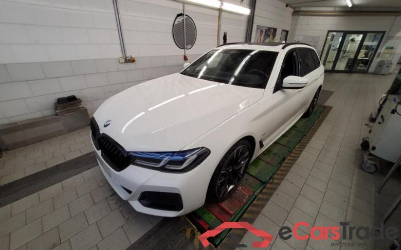 BMW Baureihe 5 Touring (G31)(2017->) DE - Kb5 530 d Mild-Hybrid EU6d, xDrive M Sport (EURO 6d), (Facelift) 2020 - 202 #1