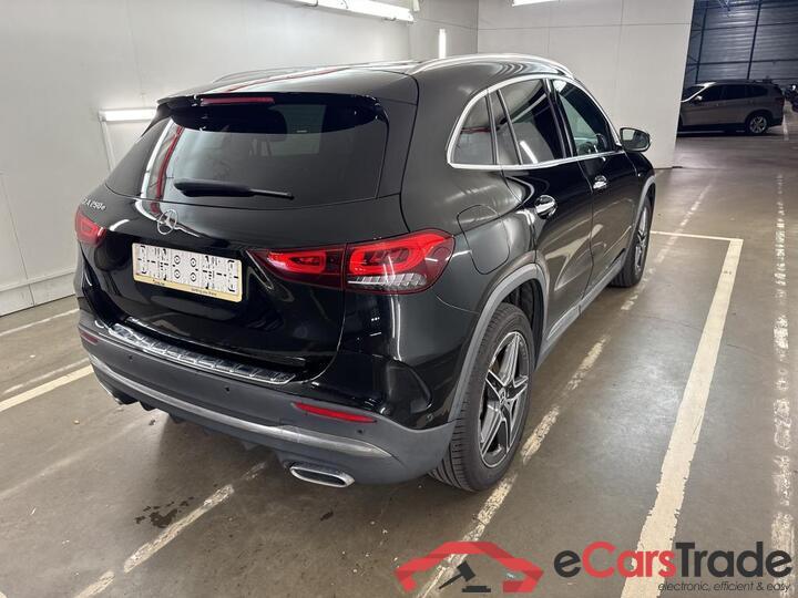 Mercedes GLA 250e Plug-In Hybrid AMG Aut. Pano LED-Xenon Widescreen Ambient Navi Sport-Leather KeylessGo Camera Klima PDC ... #3