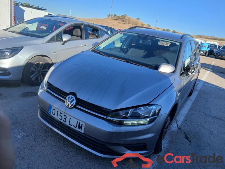 VOLKSWAGEN Golf / 2016 / 5P / familiar Business 1.6 TDI 85kW (115CV) Variant #1