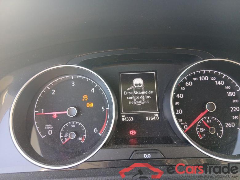 VOLKSWAGEN Golf / 2016 / 5P / familiar Business 1.6 TDI 85kW (115CV) Variant #4