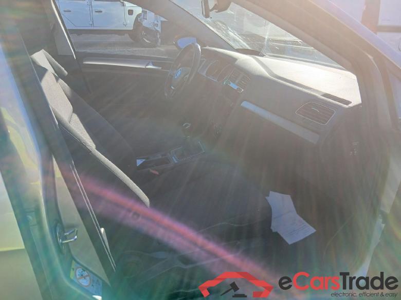 VOLKSWAGEN Golf / 2016 / 5P / familiar Business 1.6 TDI 85kW (115CV) Variant #6