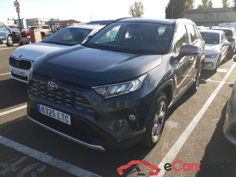 TOYOTA Rav4 / 2018 / 5P / todoterreno 2.5l 220H Advance 4WD #1
