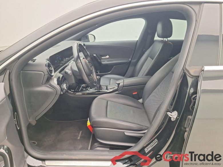 Mercedes, CLA-Class SB '19, Mercedes-Benz CLA Shooting Brake CLA 180 d Busines #3