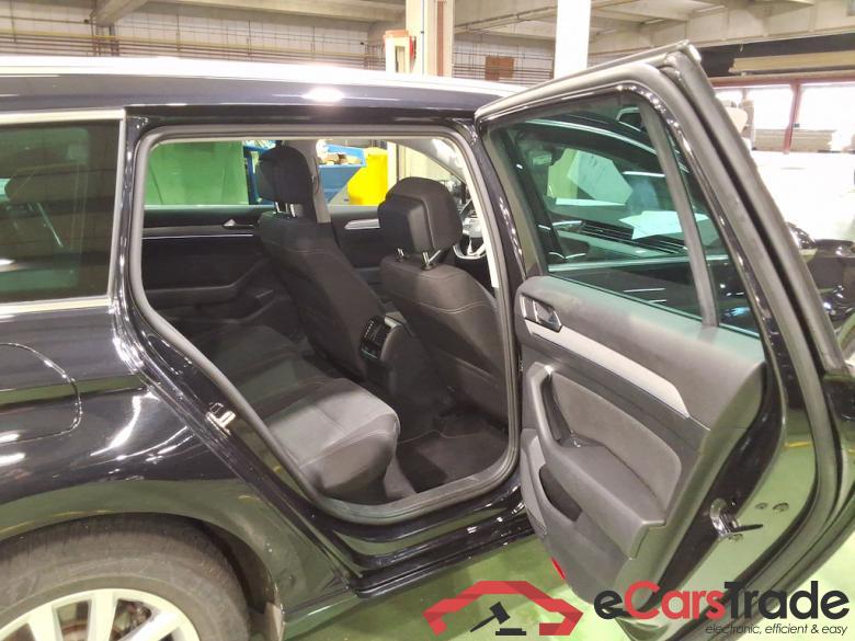 VOLKSWAGEN PASSAT VARIANT 2.0 TDI SCR VARIANT STYLE BUSINESS #5