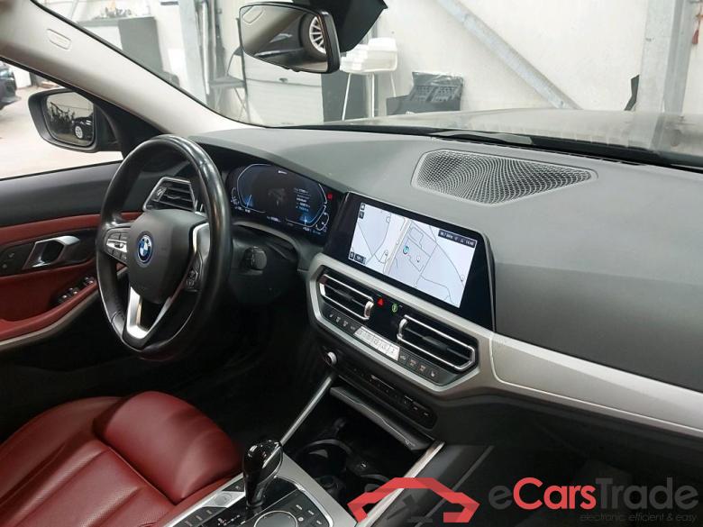 BMW 330e Plug-In Hybrid Aut. LED-Xenon LC-Pro Navi Sport-Leather KeylessGo Camera Klima PDC ... #4
