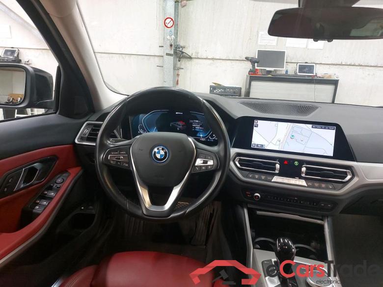 BMW 330e Plug-In Hybrid Aut. LED-Xenon LC-Pro Navi Sport-Leather KeylessGo Camera Klima PDC ... #3