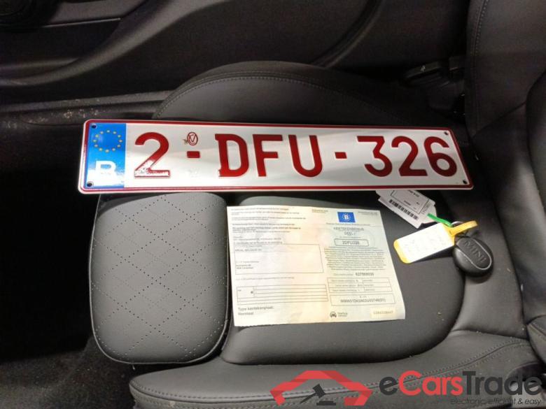 Mini 5 door Cooper (100 kW) 5d #4