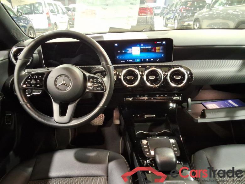 MERCEDES-BENZ CLASS CLA  COUPE DIESEL (C118) CLA 180 d Launch edition (EU6d-TEMP) STOCK #6