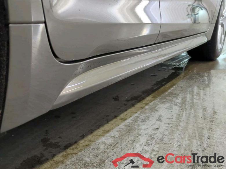 TOYOTA Corolla Touring Sports Hybrid 140 Active #4